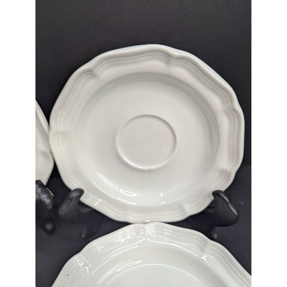 Mikasa French Countryside F9000 White Scalloped Edge 6 1/8" Saucer Set of 4 - Picture 3 of 9